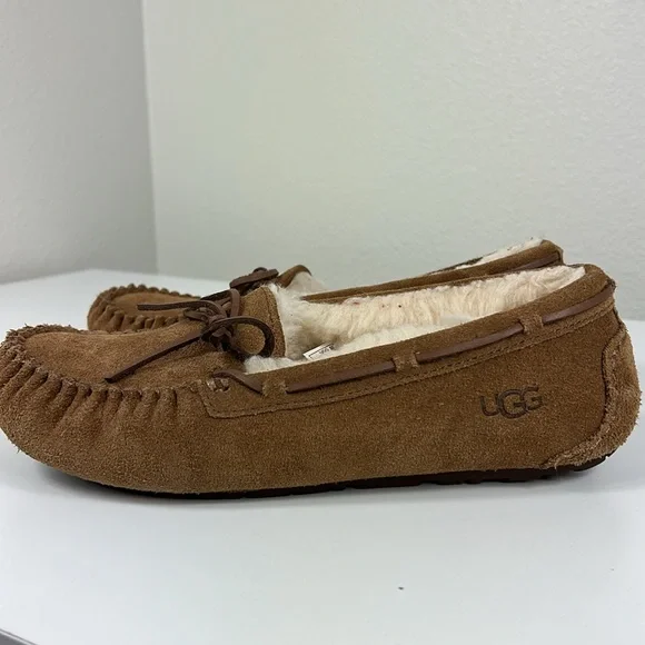 UGG Slippers Suede Leather Dakota Water-Resistant Chestnut Brown Size 6 - Picture 5 of 15